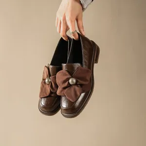 Flower Detail Leather Loafers Soft Round Toe Handmade in Black/Brown