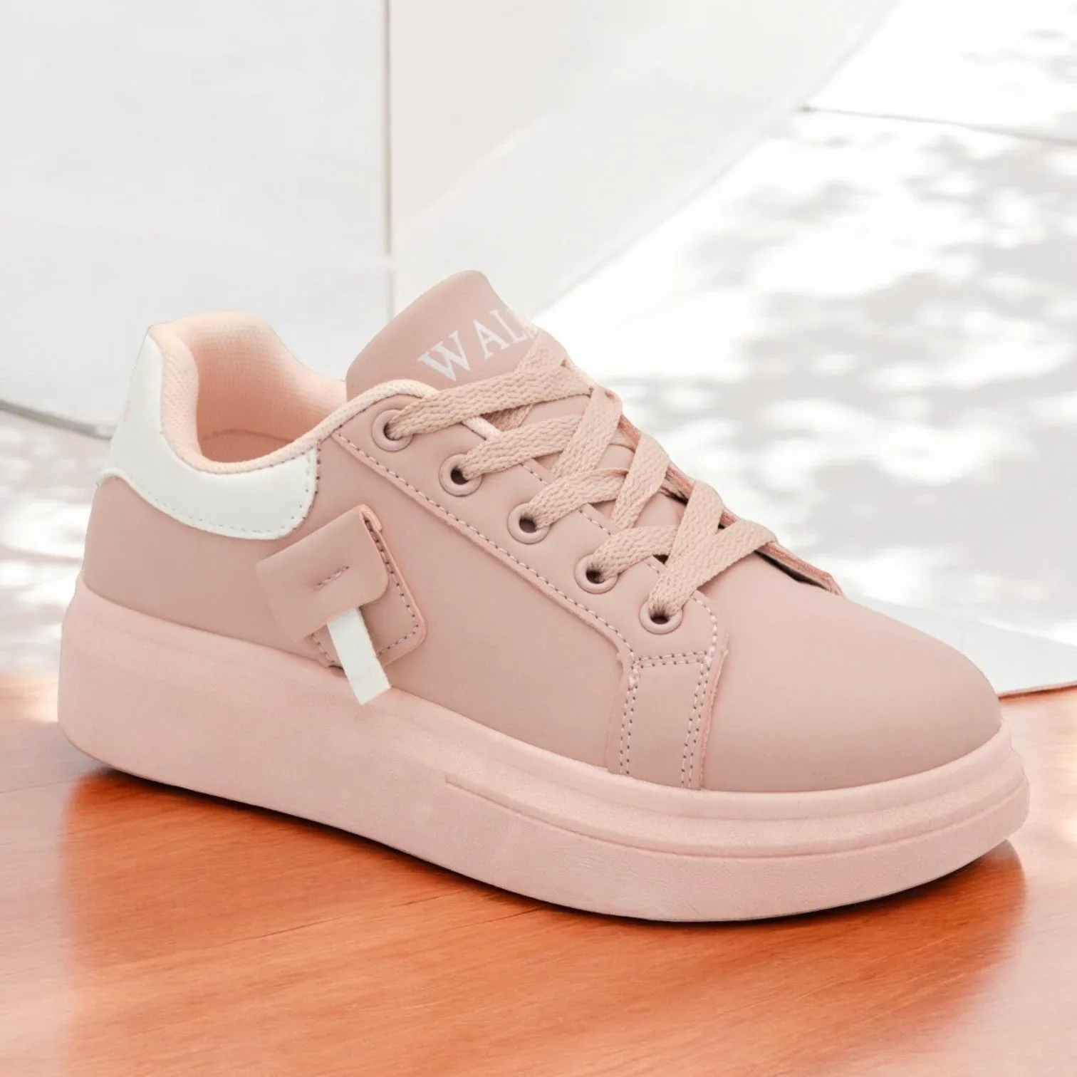 Jy6826 Sneaker