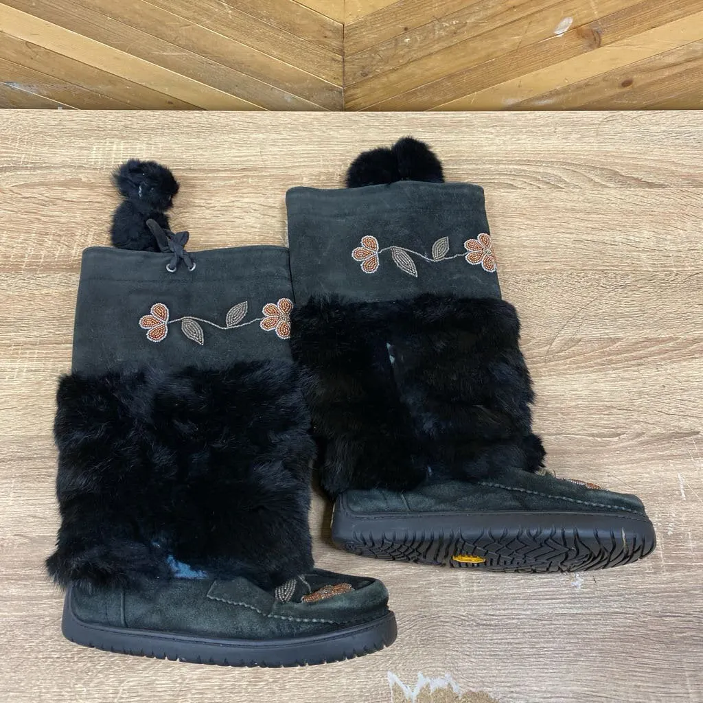 Manitobah Mukluks - Women's Mukluks - MSRP $250: Black-women-W6