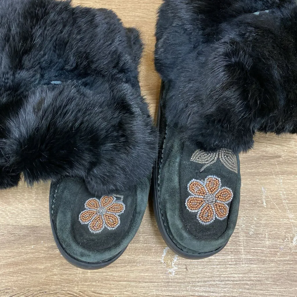 Manitobah Mukluks - Women's Mukluks - MSRP $250: Black-women-W6