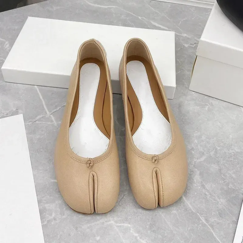 new sheepskin split toe single shoes women's leather flat bottom pig's hoof grandma shoes shallow mouth ballet Lefu shoes flats