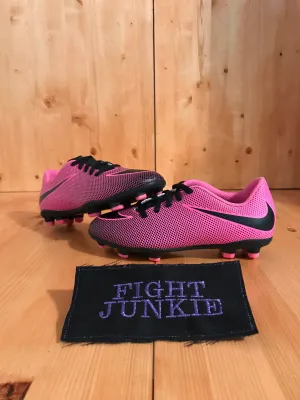 NIKE BRAVATA II FG Youth Size 2 Soccer Cleats Pink