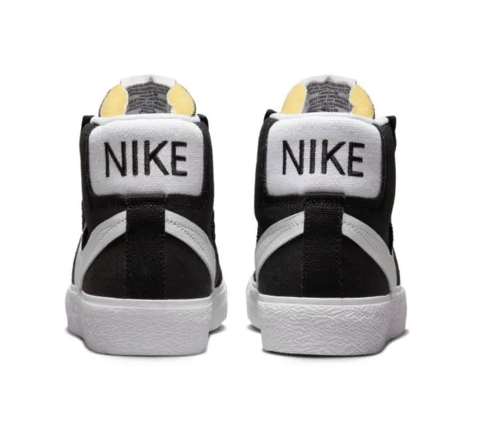 Nike SB Blazer Mid Premium Plus Skateboard Shoe - Black/White