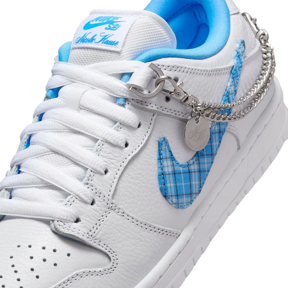 Nike SB - Dunk Low Pro Shoes Nicole Hause