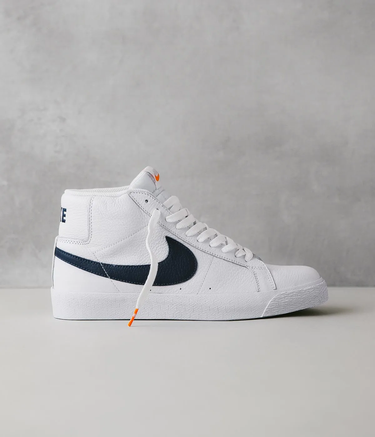 Nike SB Orange Label Blazer Mid Shoes - White / Navy - White - Safety Orange