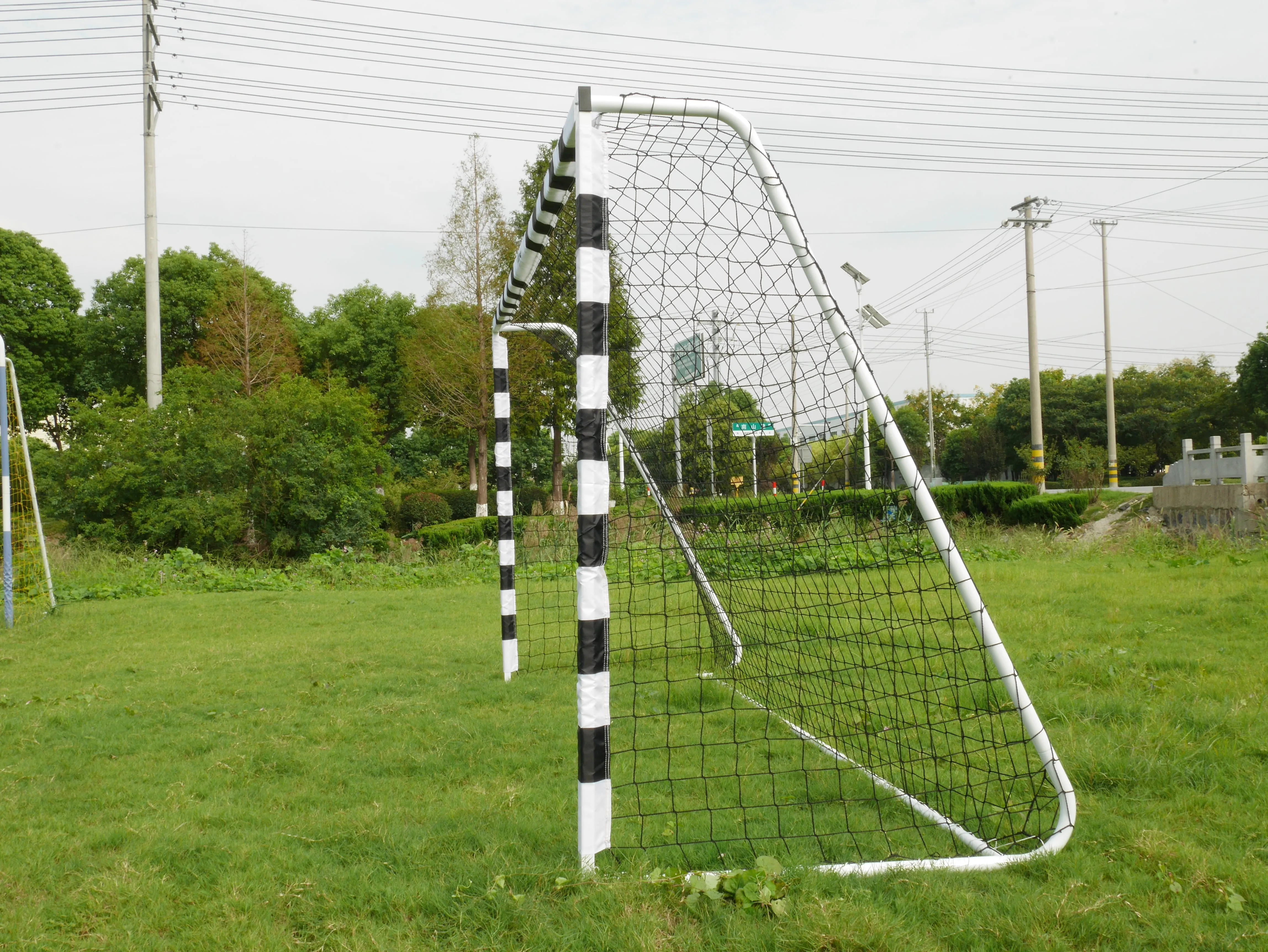 Vallerta® Signature Series 12 X 6 Ft. Checkered Futsal Soccer Goal w/ Anti-Sag Cross Bar.