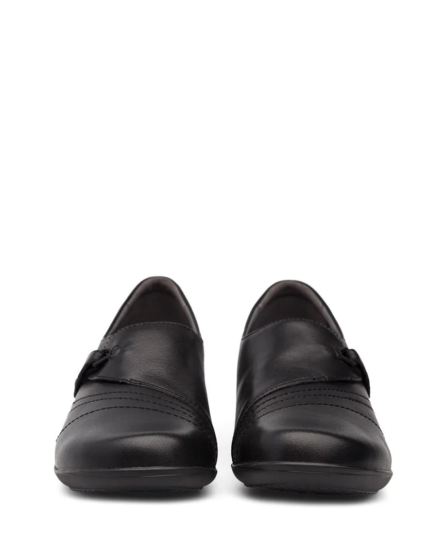 Women's Dansk Franny Color: Black Milled Nappa (WIDE WIDTH)